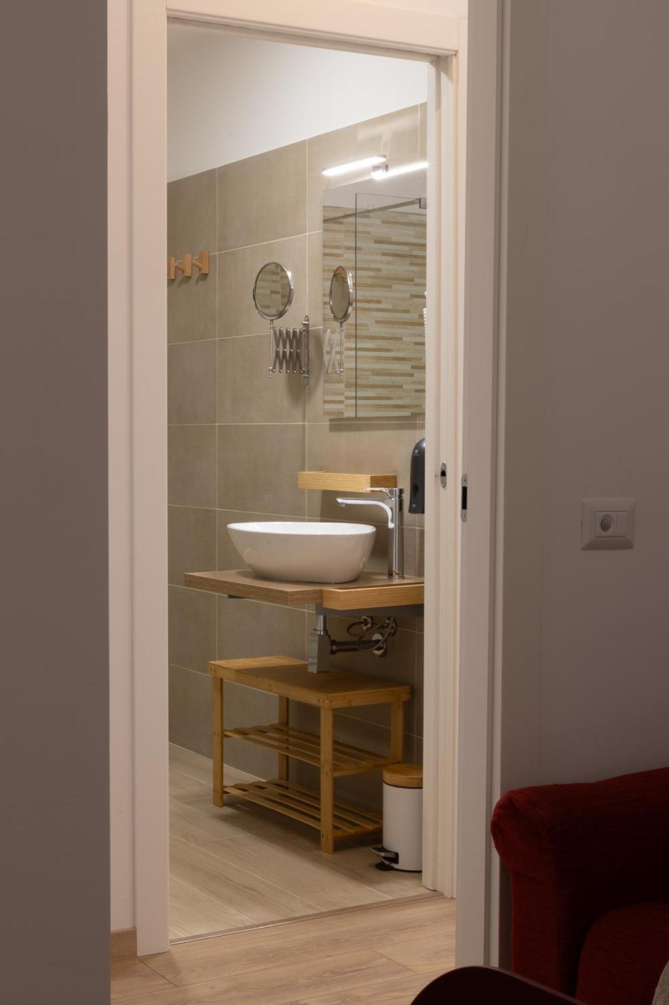433 Rooms Roma Εξωτερικό φωτογραφία