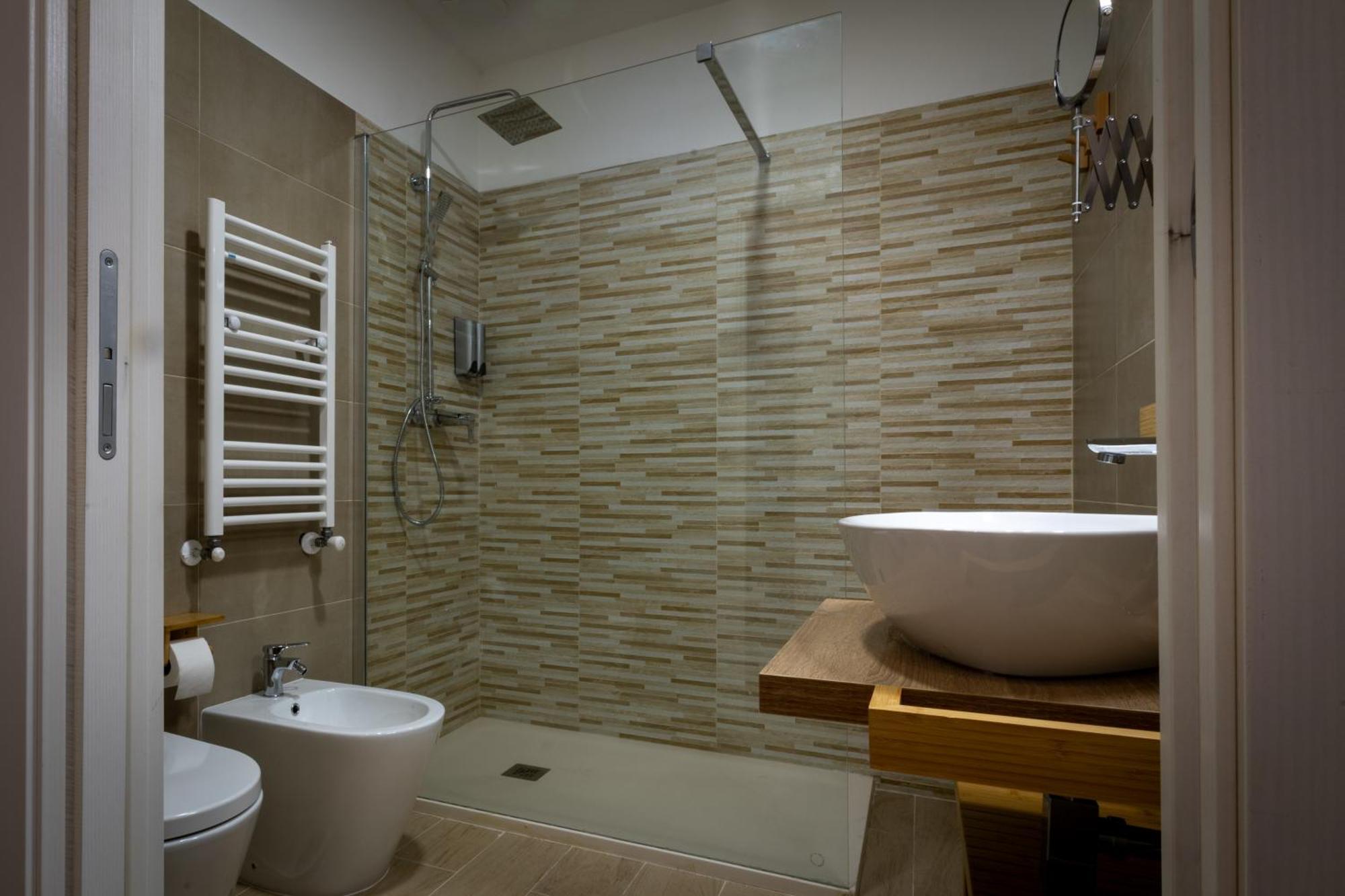 433 Rooms Roma Εξωτερικό φωτογραφία