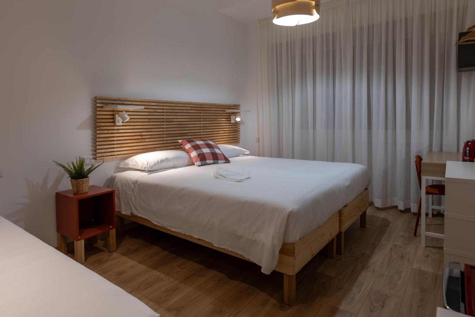 433 Rooms Roma Εξωτερικό φωτογραφία