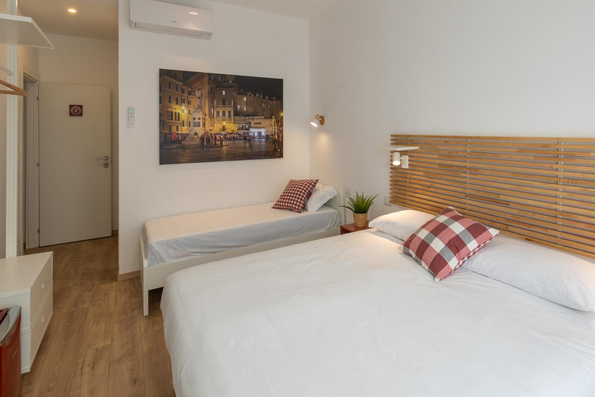 433 Rooms Roma Εξωτερικό φωτογραφία
